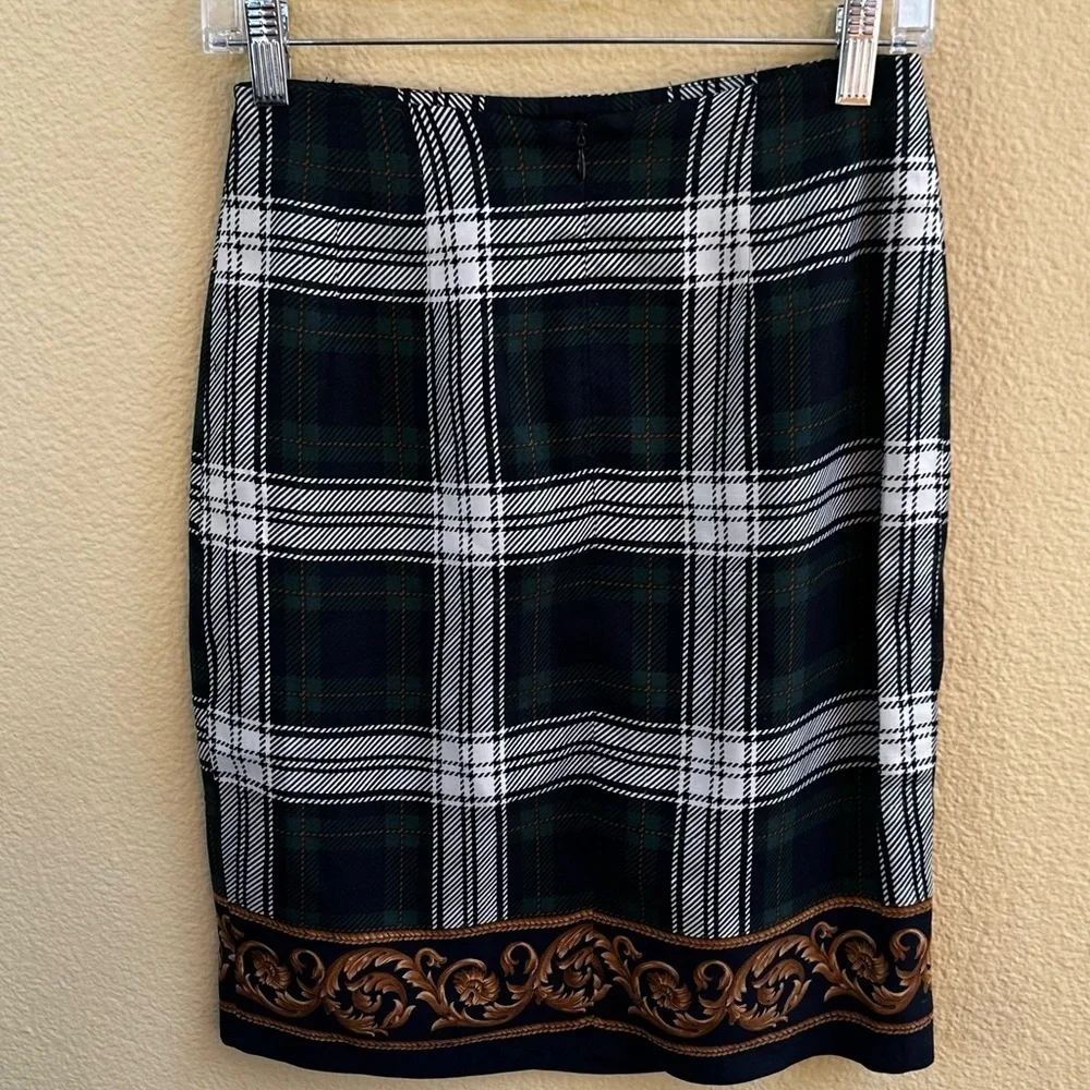 Brooks Brothers Tartan Plaid Wrap Style Skirt with Baroque Trim Size 4 EUC! - Picture 3 of 5